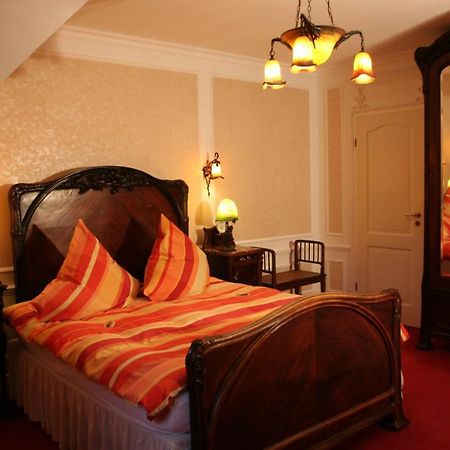 Hotel Goldener Loewe كيفالير المظهر الخارجي الصورة